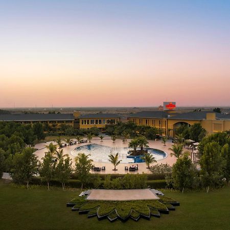 Hawthorn Suites By Wyndham Dwarka Dwarka (Gujarat) Exterior foto