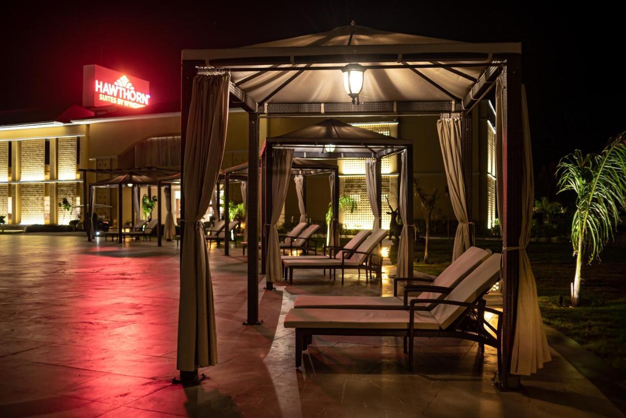Hawthorn Suites By Wyndham Dwarka Dwarka (Gujarat) Exterior foto