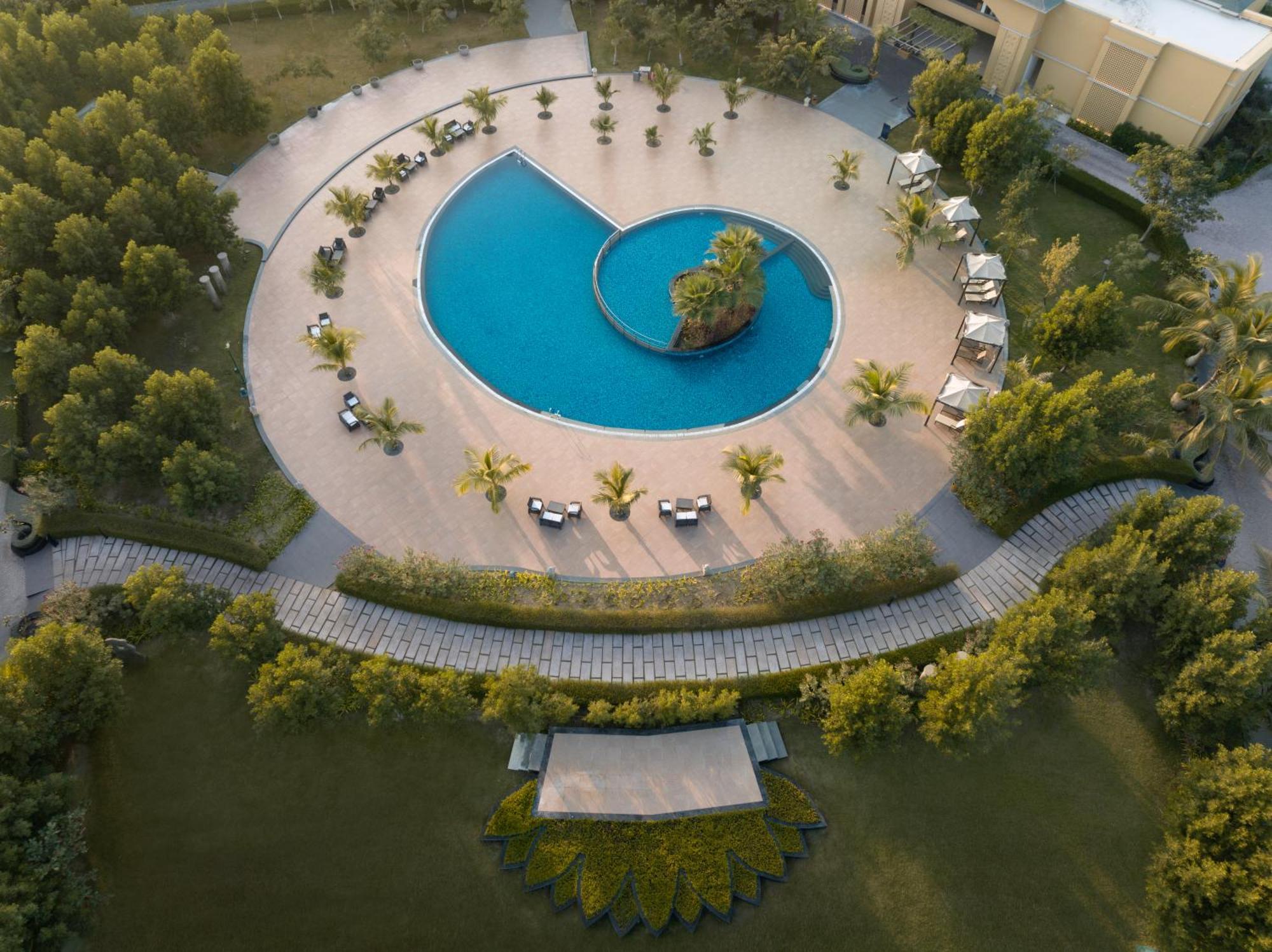 Hawthorn Suites By Wyndham Dwarka Dwarka (Gujarat) Exterior foto